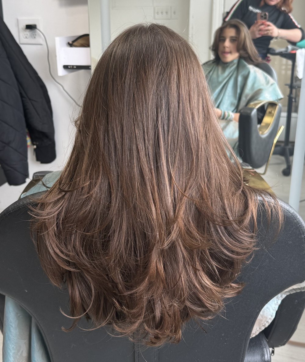 Chestnut voluminous waves — Lush Atelier Beauty Salon